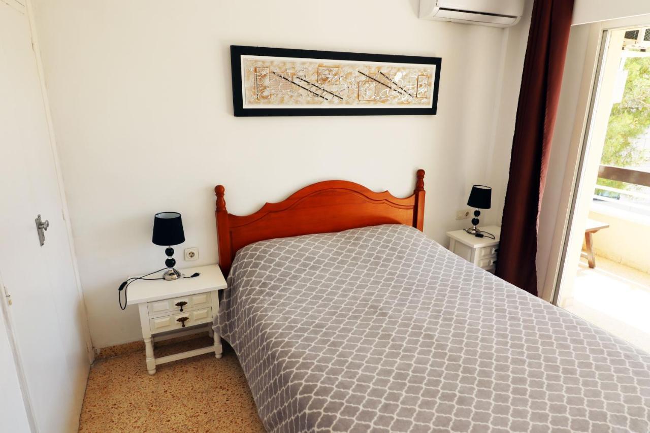 Apartment 2 Bedrooms, 250M Levante Beach Benidorm Exteriör bild