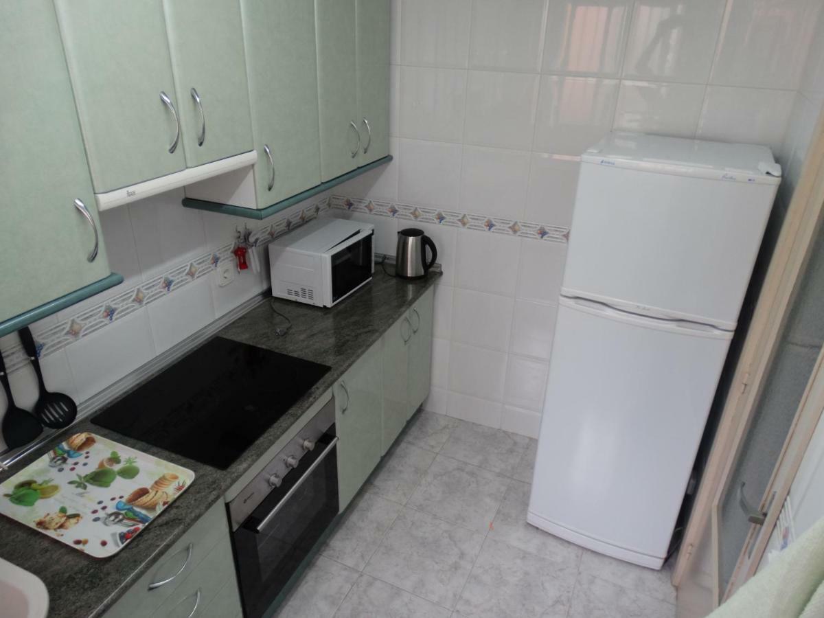 Apartment 2 Bedrooms, 250M Levante Beach Benidorm Exteriör bild